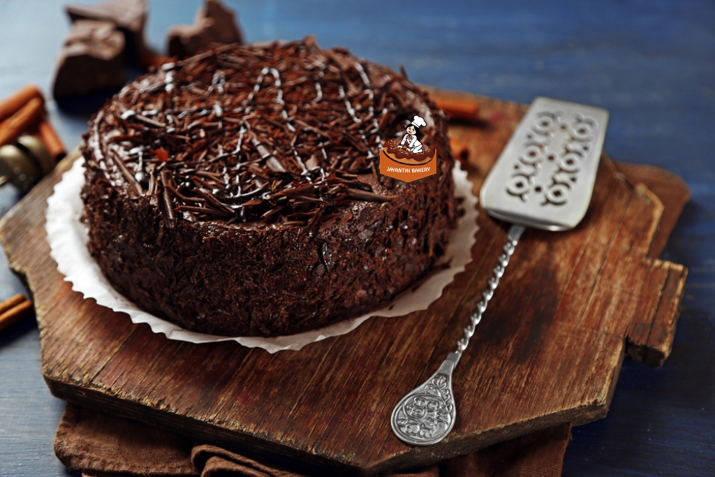 Why Do We Love Chocolate Cake So Much? | Limonium
